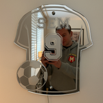 Fußballlampe mit Namen & Nummer – Trikot-Lampe FootaGlow