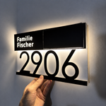 Solar Hausnummer mit Namen – LED Hausnummernschild – LumiAdres