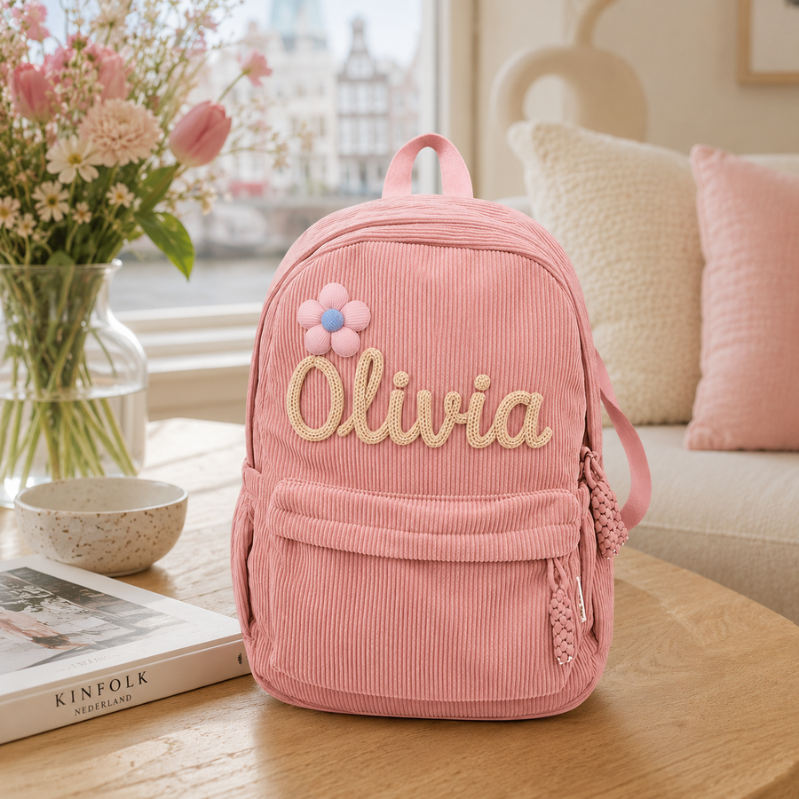 Rosa Cord-Rucksack mit Namen Olivia und Blumen-Applikation – personalisierter Kinderrucksack