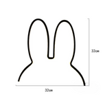 Maße der SnuffiLight Hasen-Silhouette: ca. 32 × 32 cm
